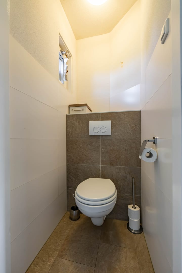 Photo 13 of Vriezerweg 6-A