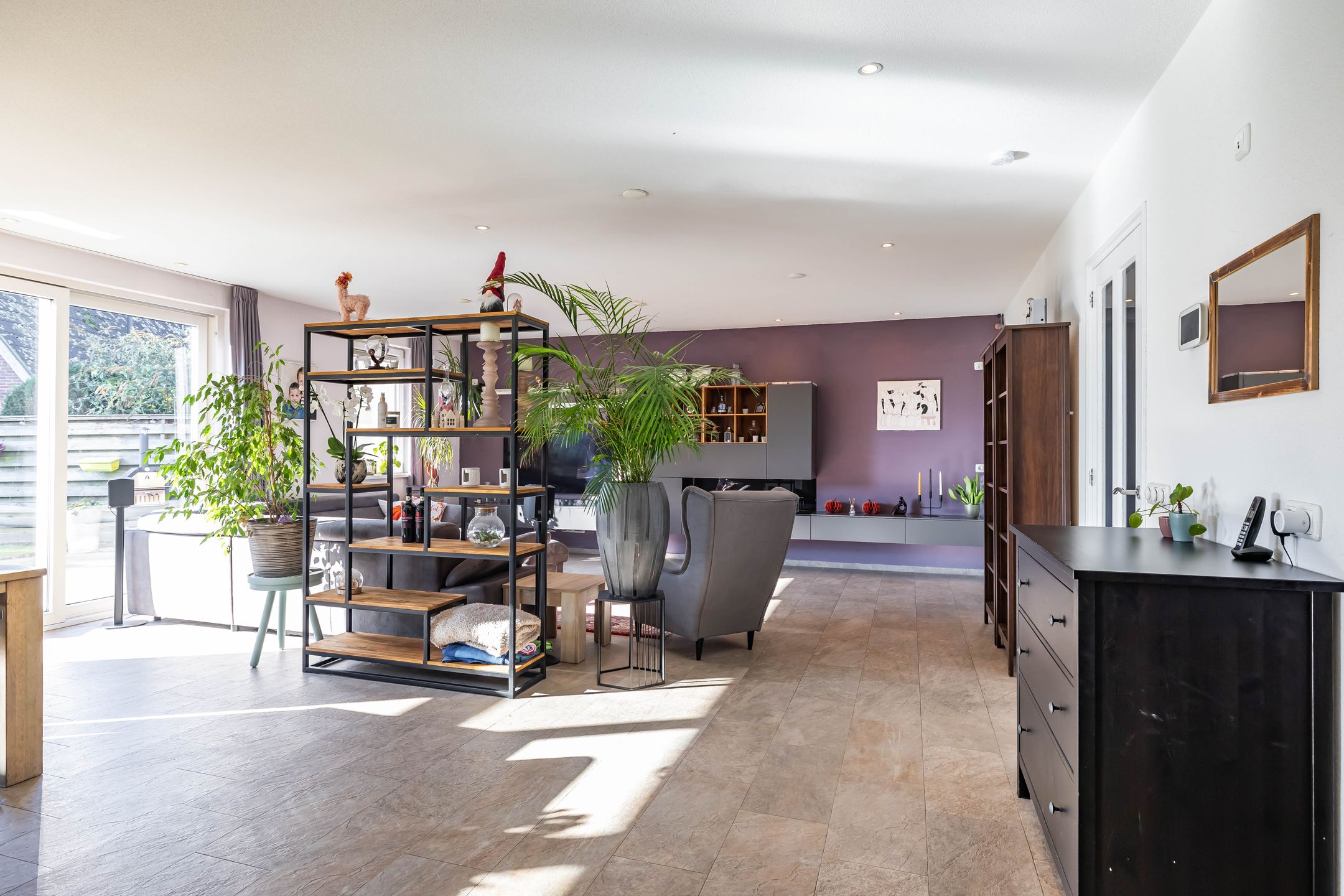 Foto 15 van Vriezerweg 6-A