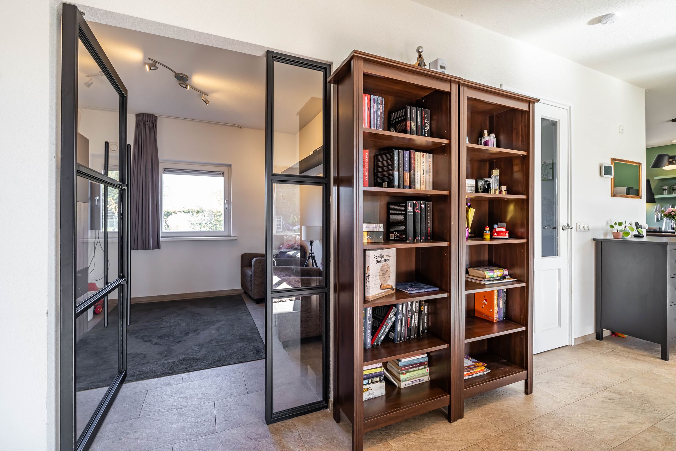 Foto 21 van Vriezerweg 6-A