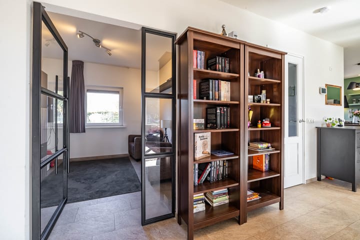 Photo 21 of Vriezerweg 6-A