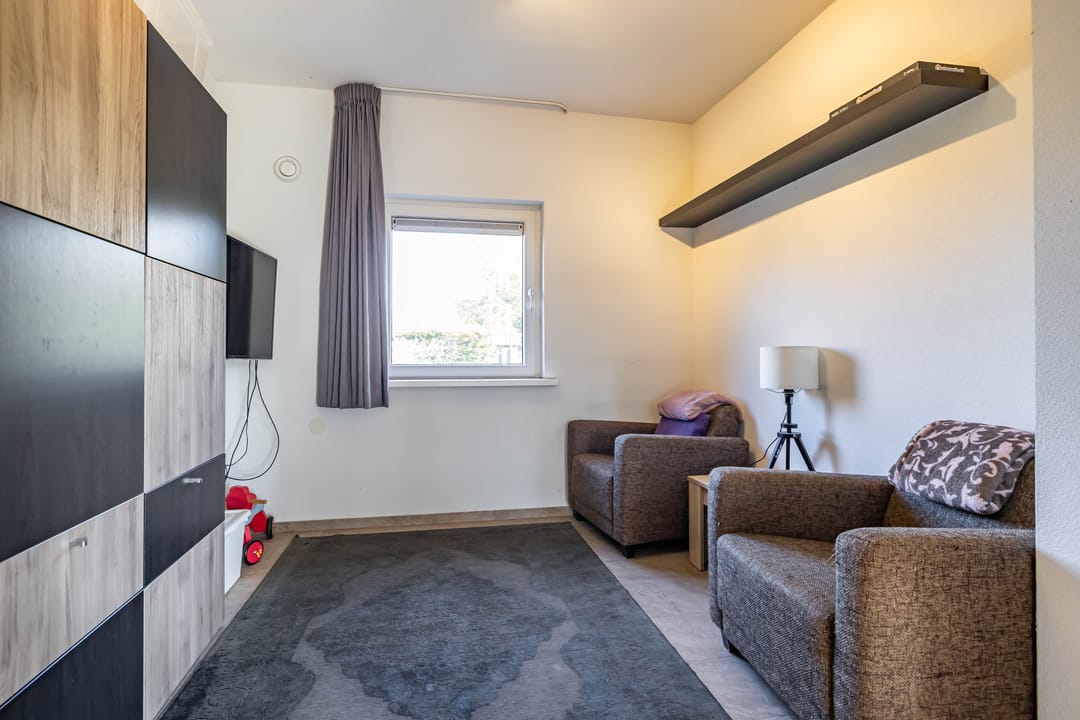 Foto 22 van Vriezerweg 6-A