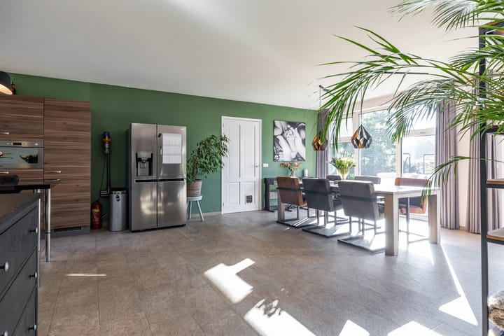 Photo 24 of Vriezerweg 6-A