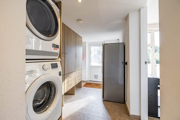 Photo 35 of Vriezerweg 6-A