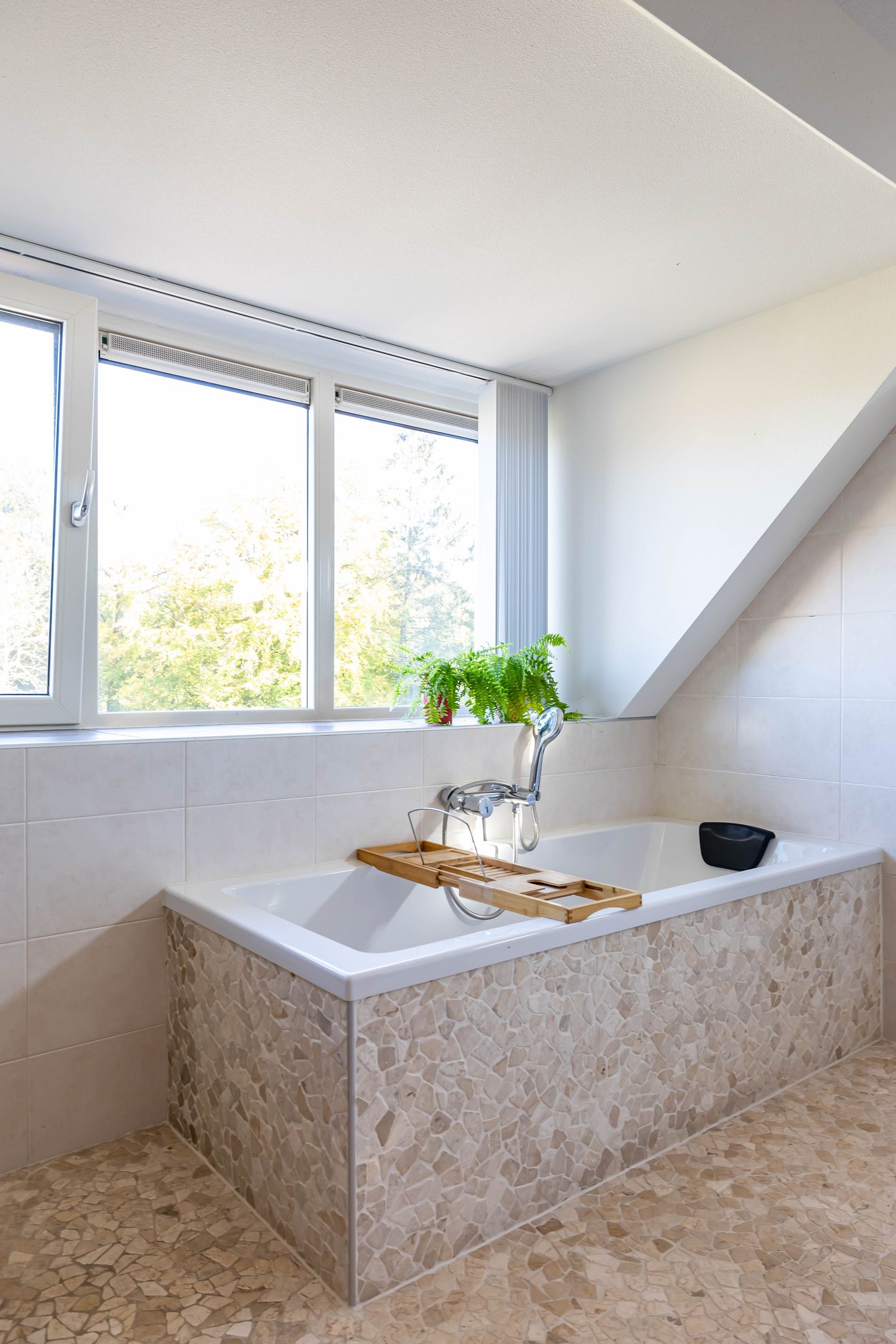 Foto 40 van Vriezerweg 6-A