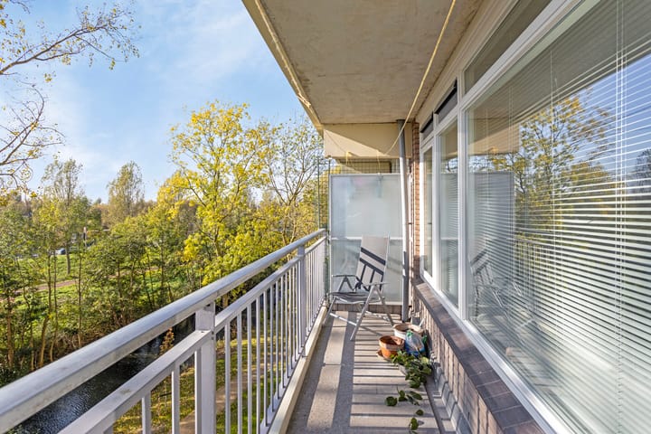 Foto 8 van Valeriusrondeel 175