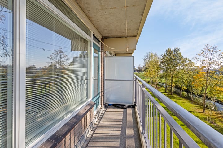 Foto 9 van Valeriusrondeel 175