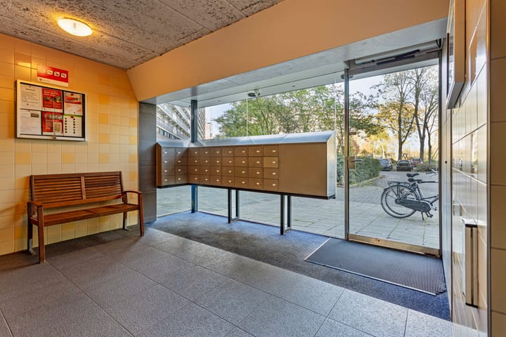 Foto 12 van Valeriusrondeel 175