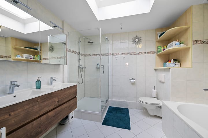 Foto 24 van Bieslook 15