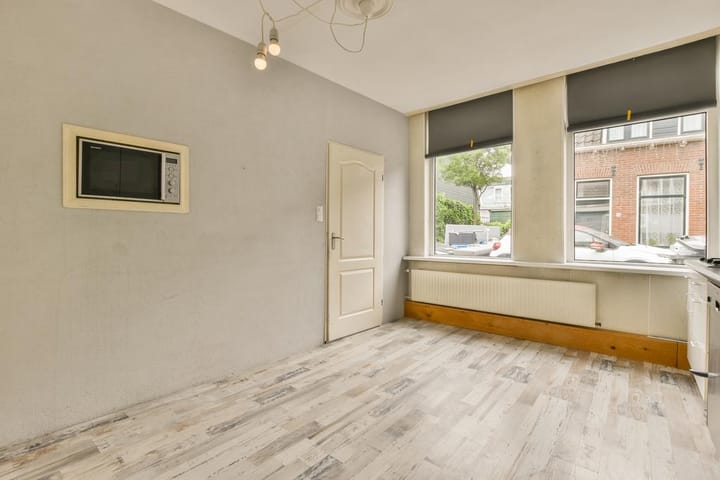 Photo 10 of Eendrachtstraat 55