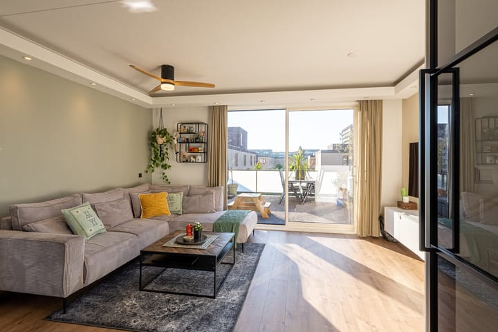 Foto 15 van Johan de Wittstraat 222