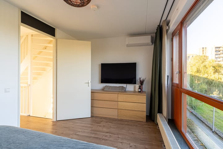 Foto 32 van Johan de Wittstraat 222