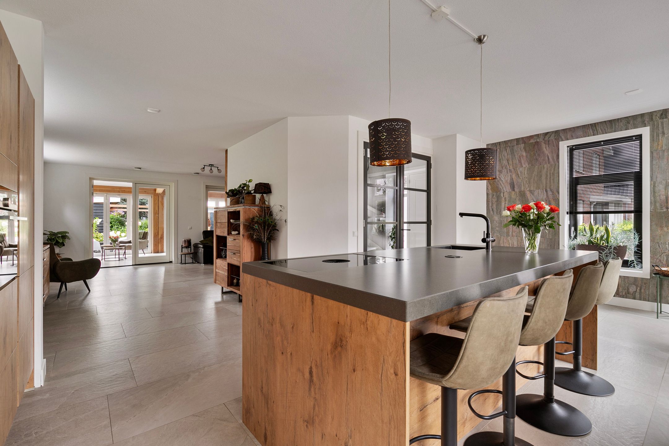 Foto 18 van Hendrik Hamerstraat 275