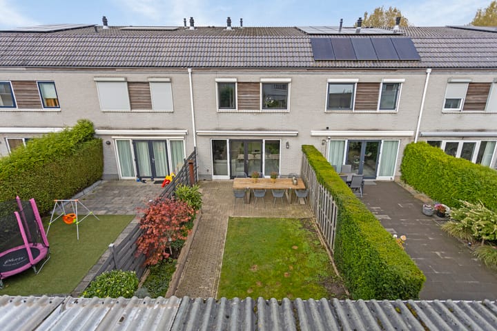 Foto 37 van Robert de Vriesstraat 48