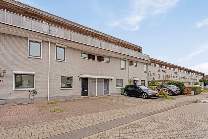 Foto 59 van Robert de Vriesstraat 48