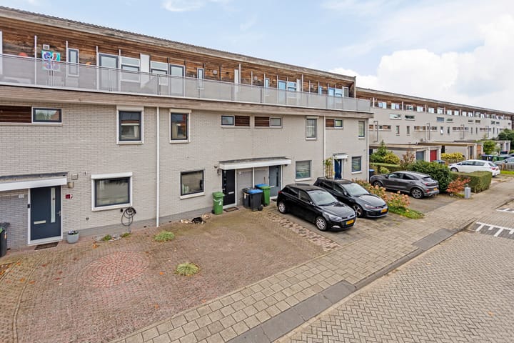 Foto 61 van Robert de Vriesstraat 48