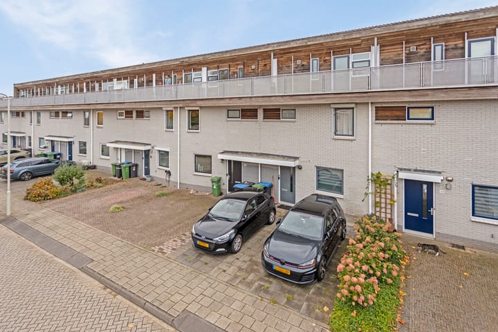 Foto 62 van Robert de Vriesstraat 48