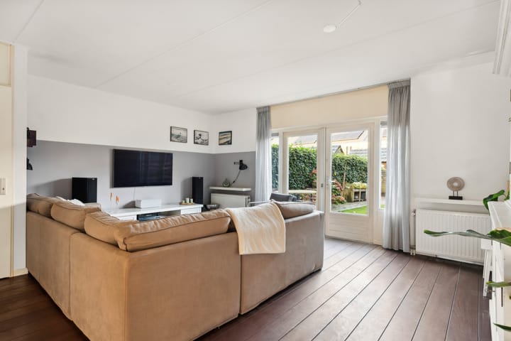 Foto 4 van Landbouwerserf 11