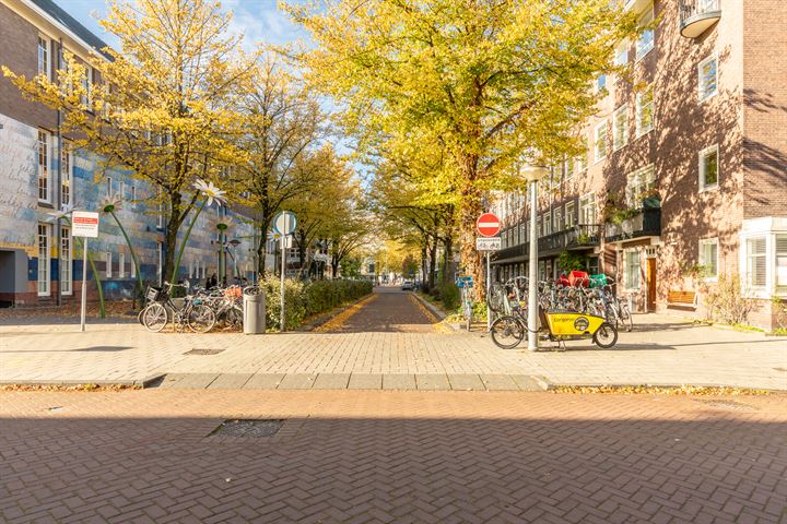 View photo 33 of Niersstraat 30-3