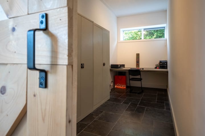 Foto 15 van Hoofdweg 185