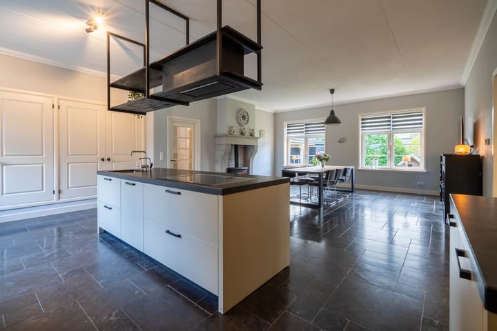 Foto 17 van Hoofdweg 185