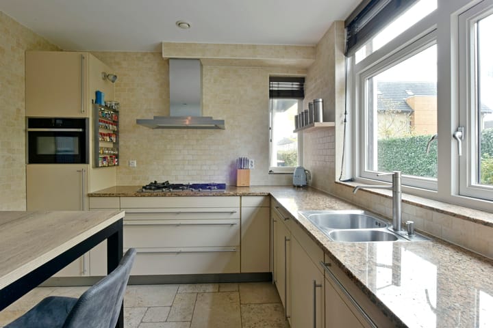 Foto 11 van D. Hofstedestraat 6