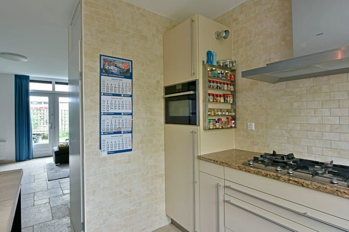 Foto 12 van D. Hofstedestraat 6