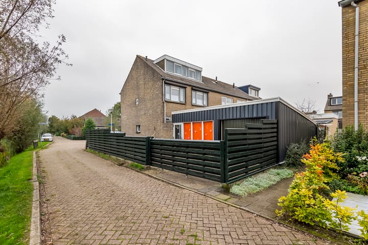 Foto 2 van Esdoornstraat 2