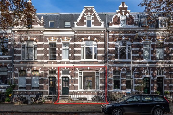 View photo 2 of van Slichtenhorststraat 29