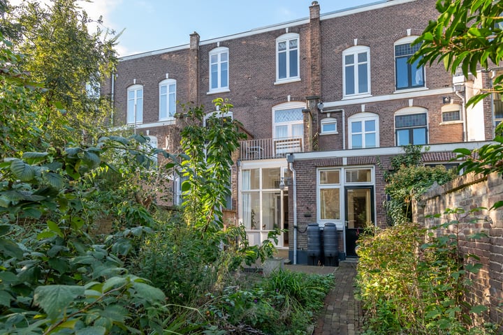 View photo 19 of van Slichtenhorststraat 29