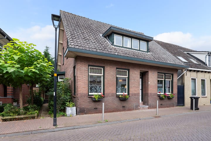 Foto 6 van Dorpstraat 18