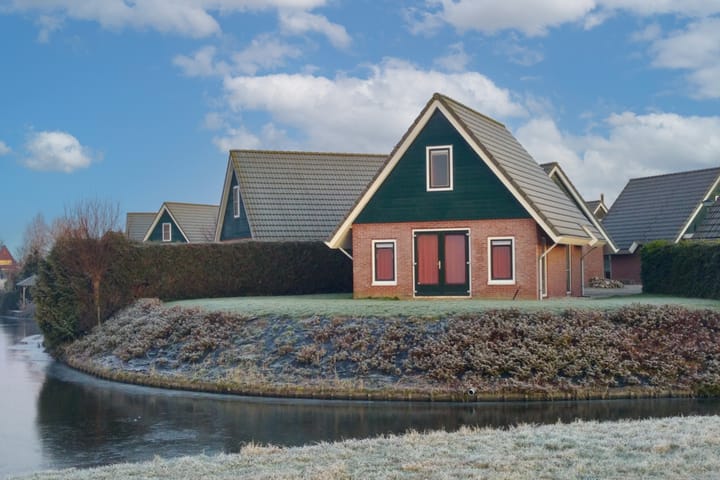 Photo 3 of Oosteinde 12-27