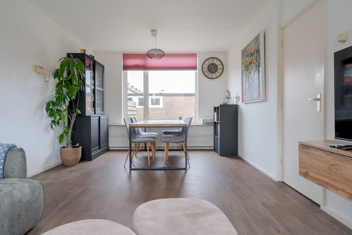 Foto 10 van Hendrikjesweg 73