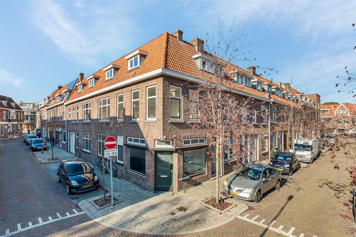 View photo 1 of Jacob van Lennepstraat 11-A