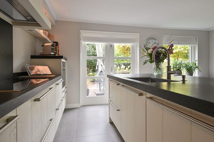 Foto 9 van Abraham Crijnssenstraat 8