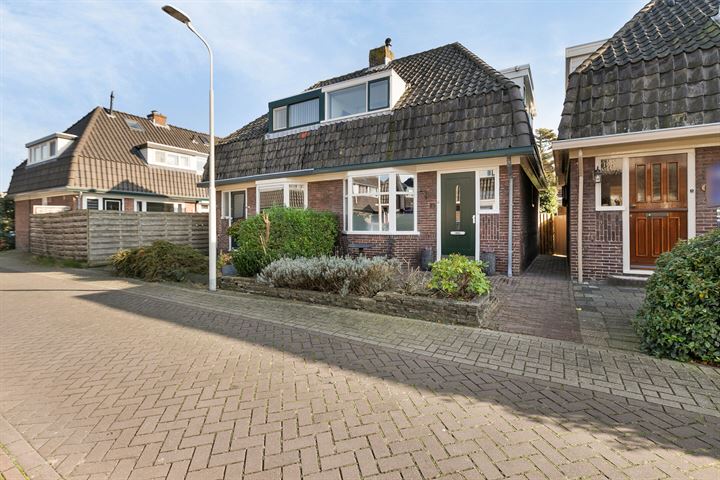 View photo 1 of Ohmstraat 20