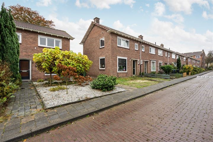 Bekijk foto 7 van Warmoesstraat 23