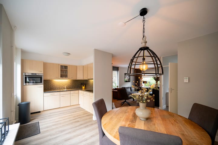 Foto 8 van Martensweg 11