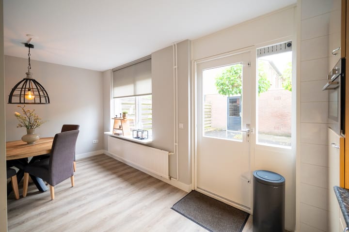 Foto 10 van Martensweg 11