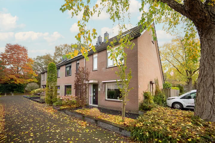 Foto 26 van Martensweg 11