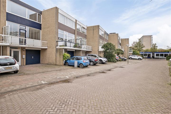 Bekijk foto 3 van Aaltje Noordewierstraat 148