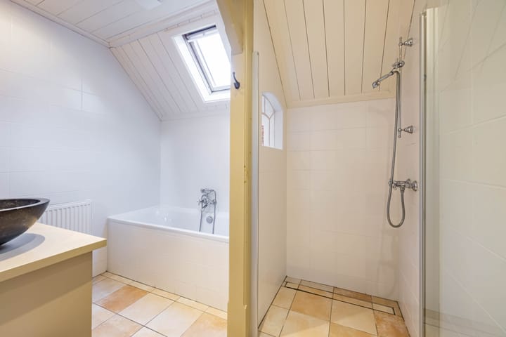 Photo 37 of Tuinbouwweg 2