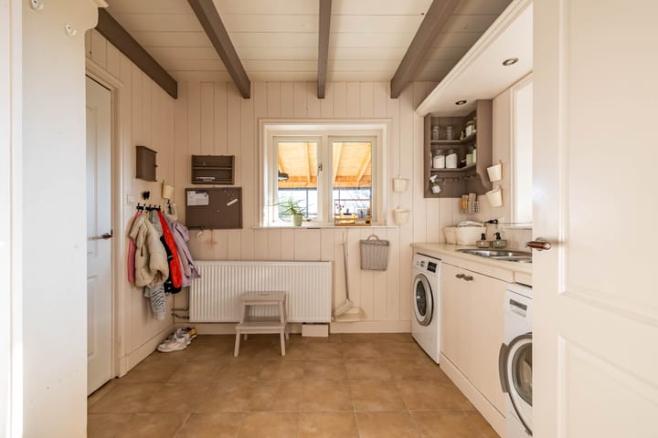 Photo 44 of Tuinbouwweg 2