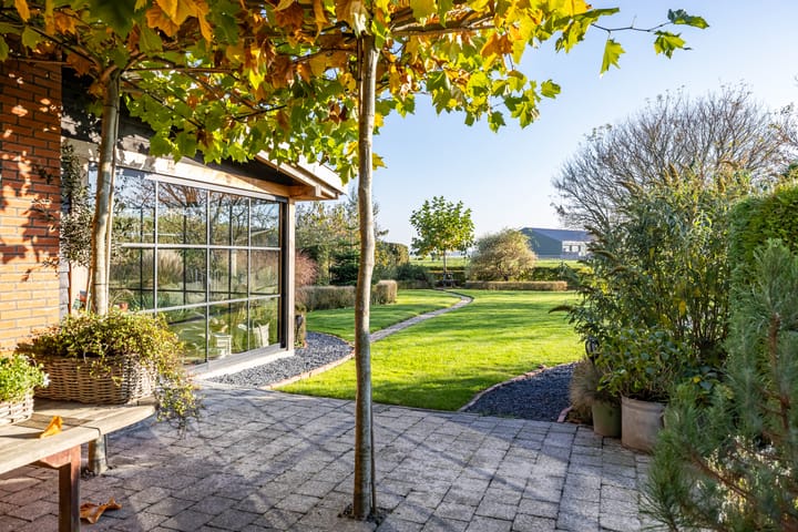 Photo 64 of Tuinbouwweg 2