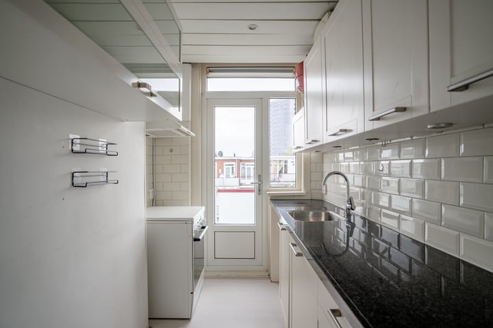 Foto 10 van Veluweplein 34