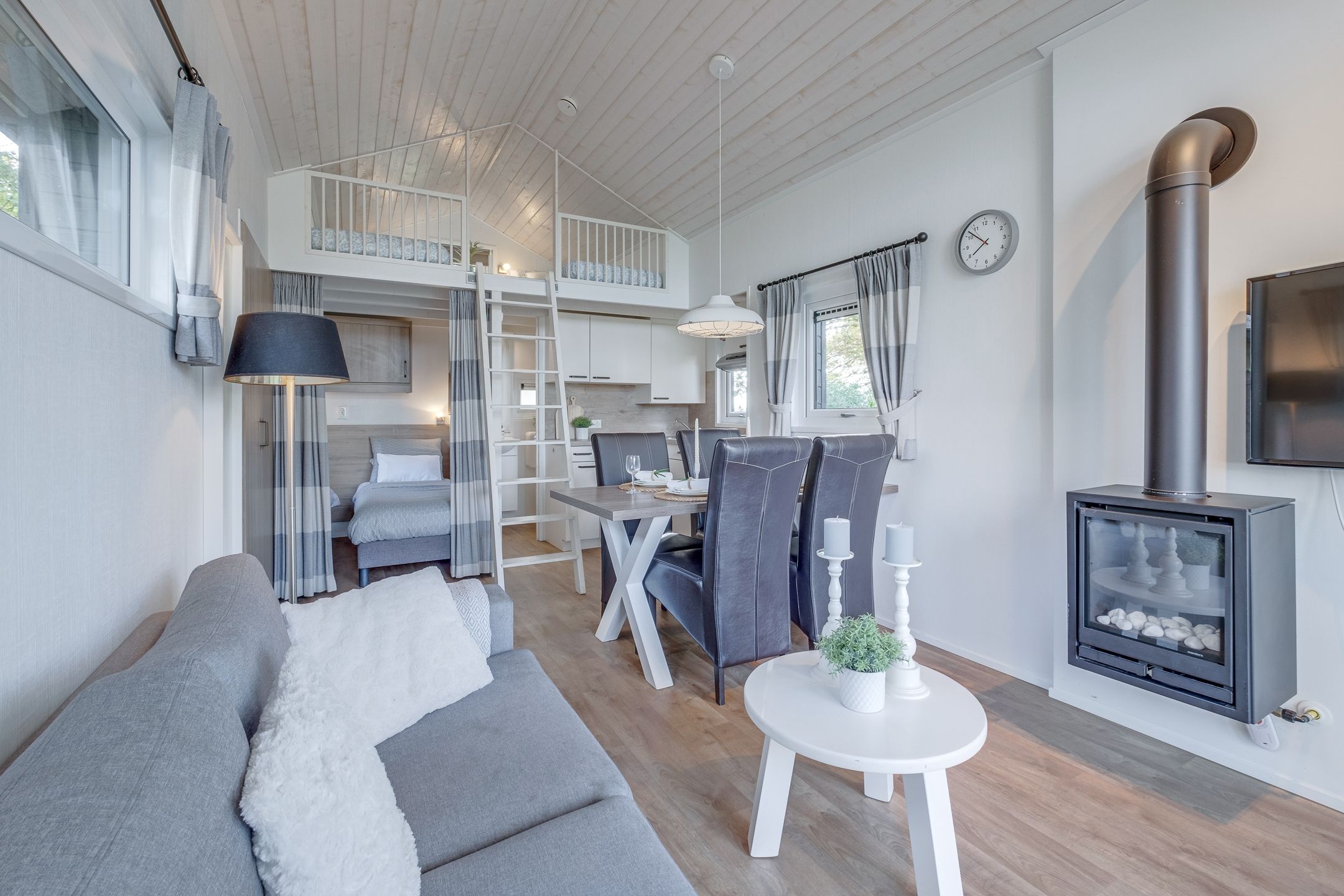 2-bedroom freehold villa in Susteren — photo 3 of 5