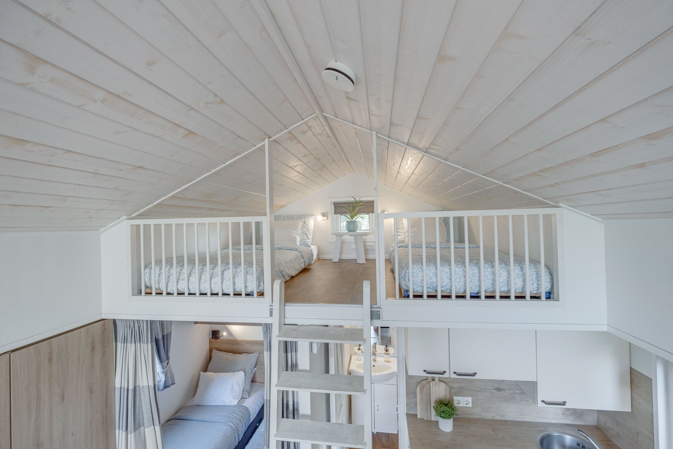 Foto 12 van Hommelweg 2-R1021