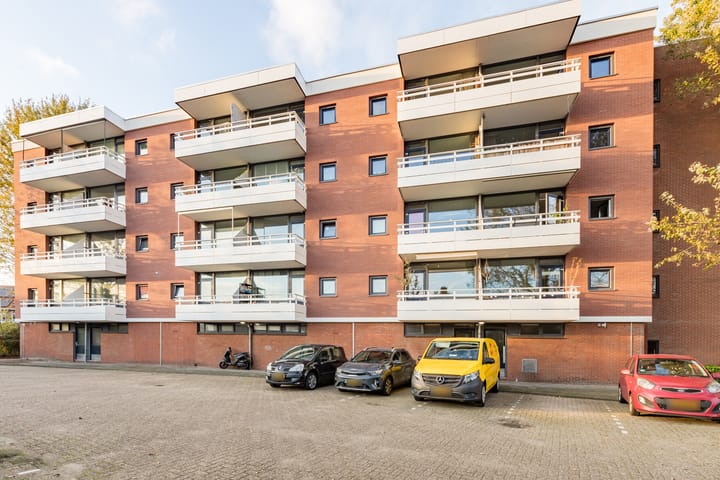 Foto 21 van Teteringsedijk 250