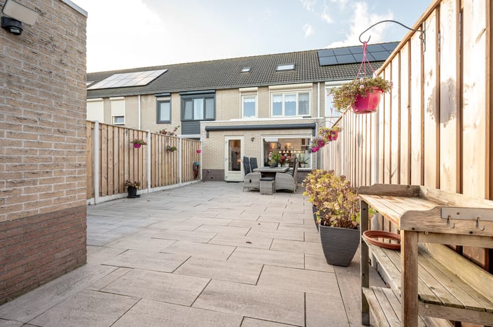 Foto 17 van Tubastraat 61