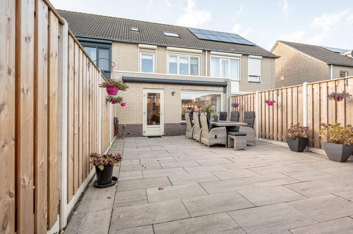 Foto 19 van Tubastraat 61