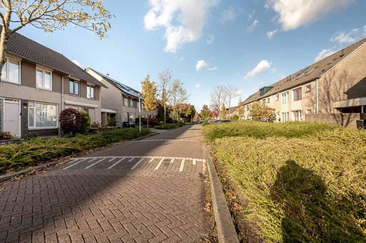 Foto 38 van Tubastraat 61